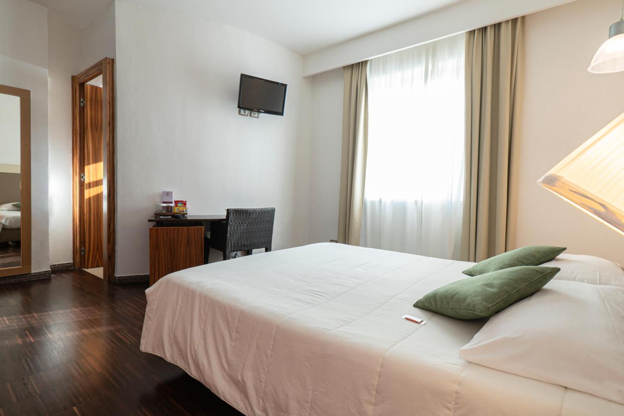 Marina 10 Design Hotel & Spa Casamicciola Terme Esterno foto